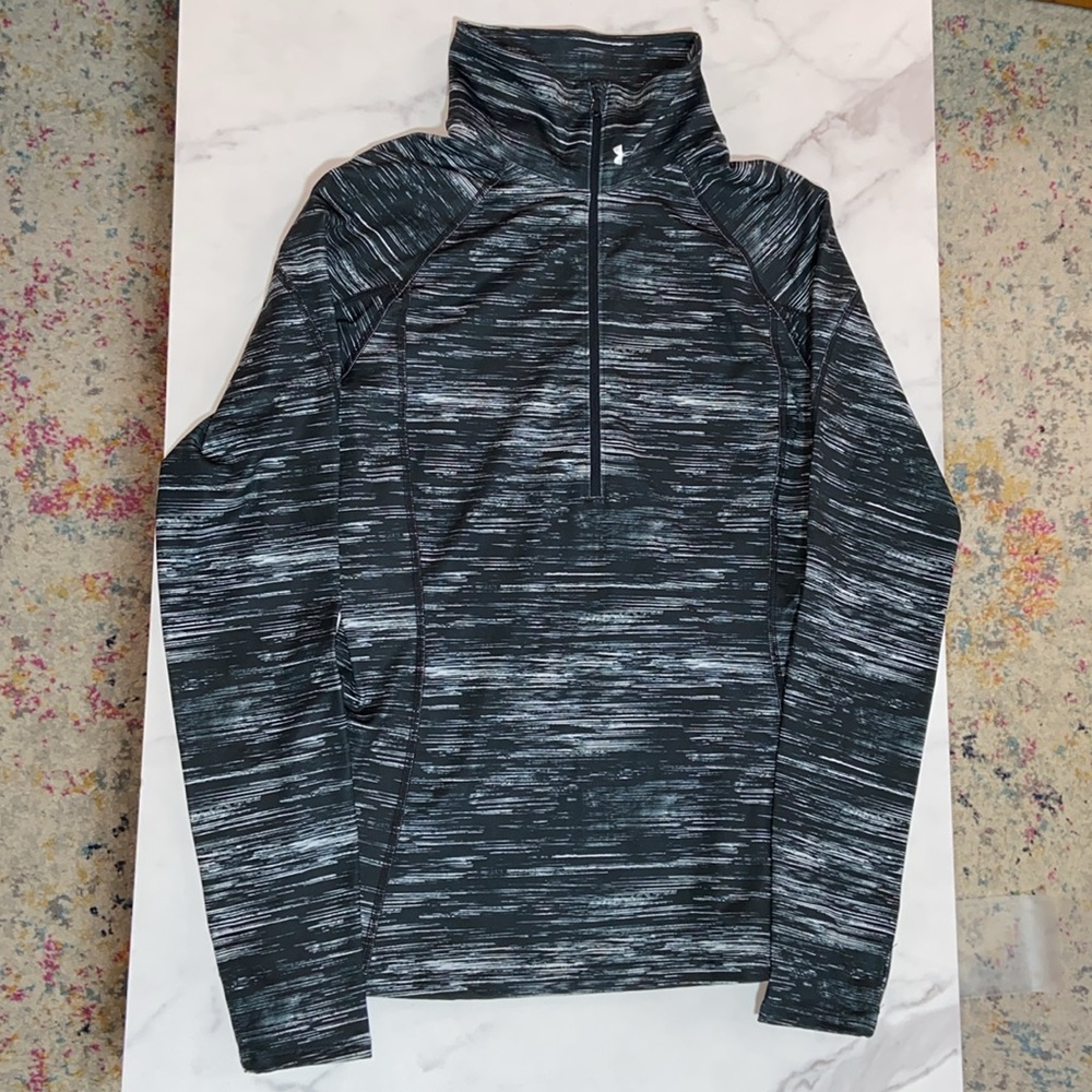 Under Armour Training Womens Long Sleeve Top Pullover Jacket size Medium